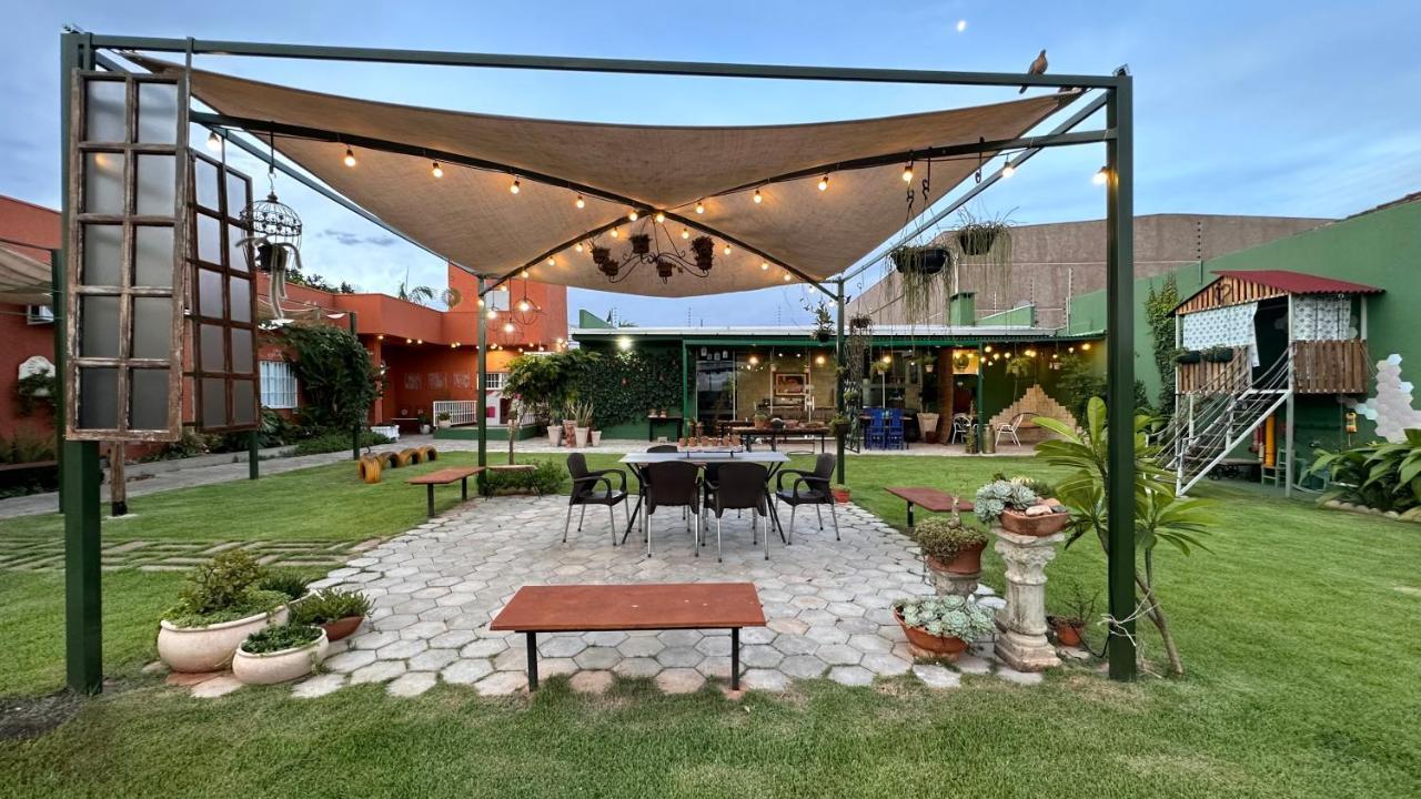 RESORT PARTICULAR, 6 quartos, 16 pessoas, piscina, churrasqueira, casa da árvore, área EXCLUSIVA Foz do Iguaçu Esterno foto